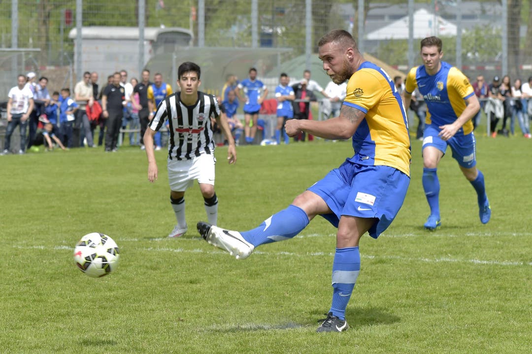YF Juventus - Schlieren, Fussball