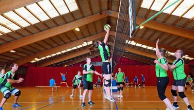 Turnverein Rothrist am Volleyball-Evening des Regionalturnfestes in Stein