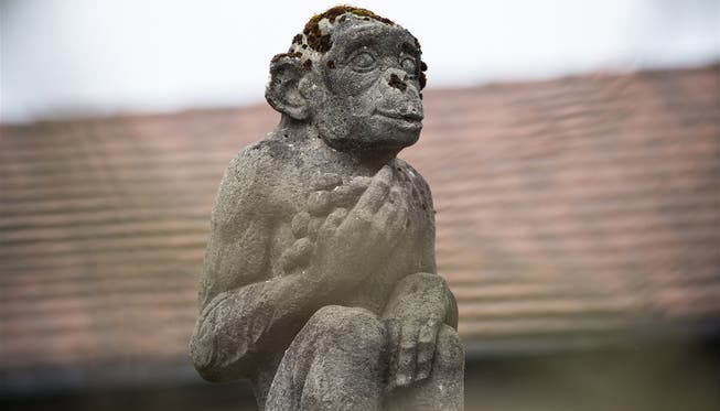 Eine Kopie der ursprünglichen Figur ziert den Affenbrunnen in Staufen.