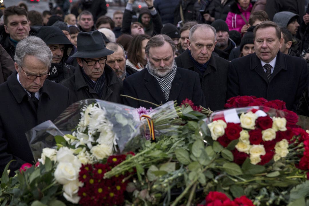 Westliche Diplomaten trauern um Boris Nemzow, ermorderter Putin-Kritiiker.