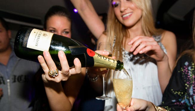 Champagner: Nicht nur bei Frauen beliebt, sondern auch von Frauen gefördert.