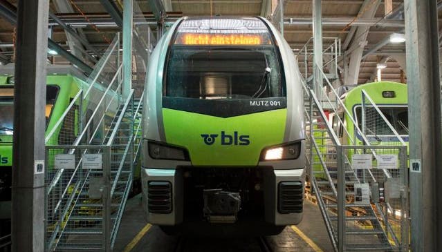 An der Bern-Lötschberg-Simplon Bahn BLS ist Grenchen mit stolzen 3200 Aktien beteiligt. (Symbolbild)