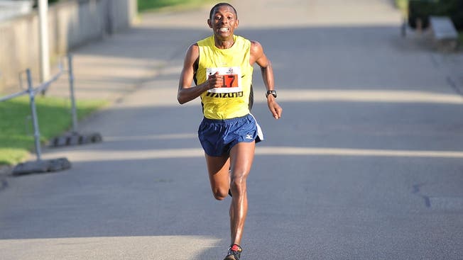 Nesero Kadi siegte am 20. Emmenlauf mit einem neuen Streckenrekord.
