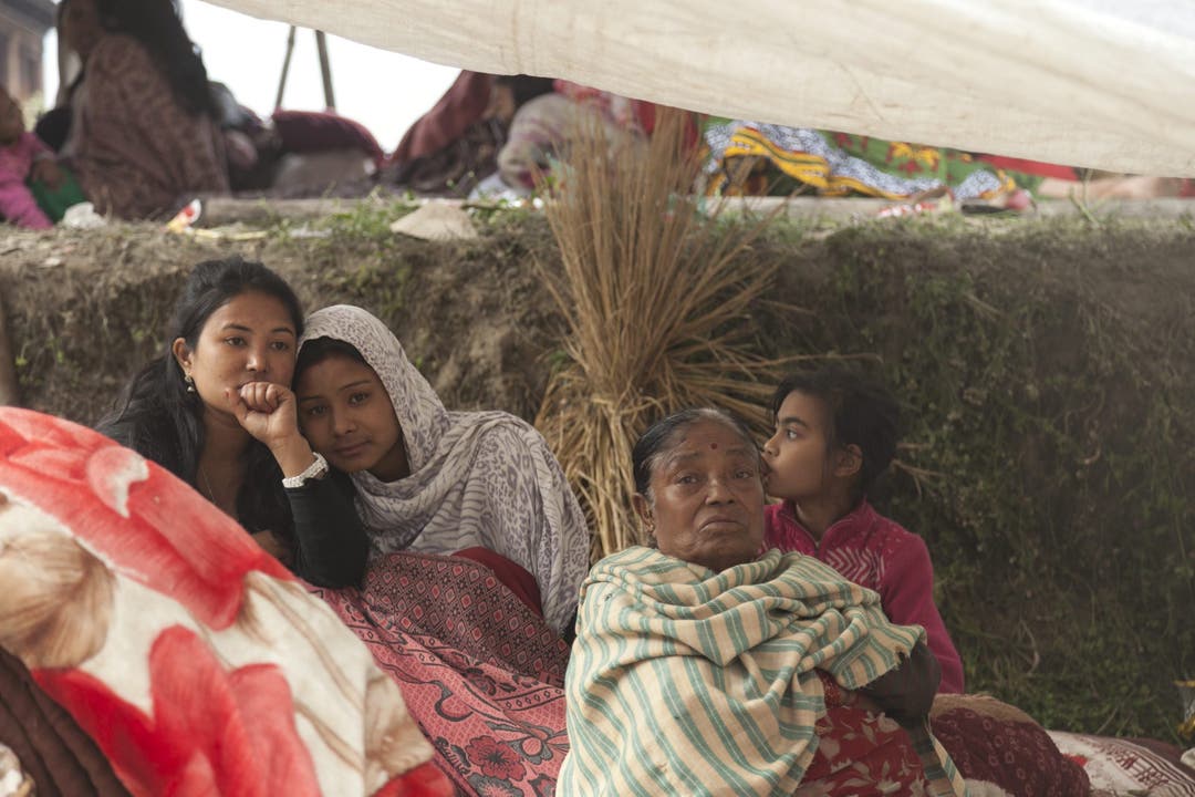 Tausende Nepalesen haben ihr Zuhause verloren.