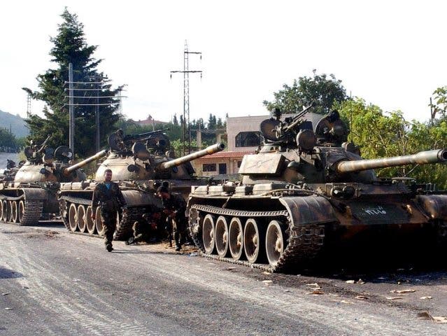 Syrische Panzer in der Provinz Latakia (Archiv)