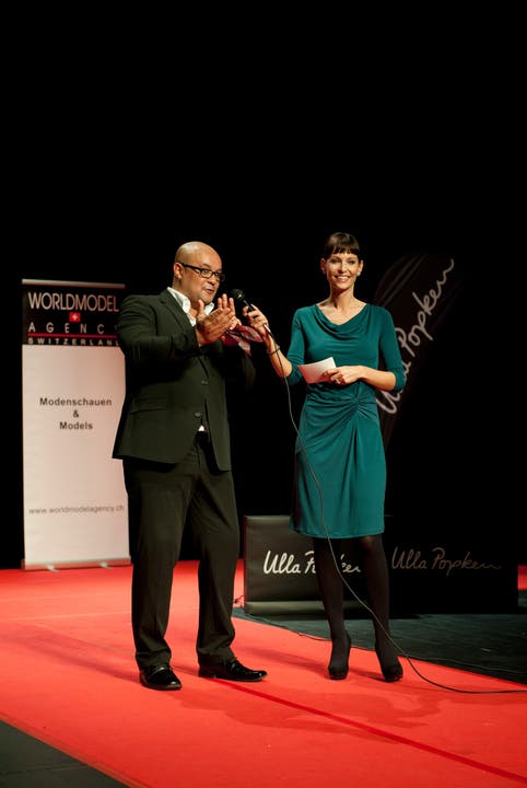 Organisator Flamir Da Silva mit Moderatorin Anita Buri.