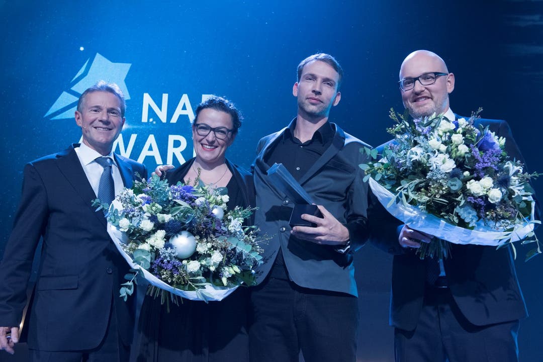 NAB-CEO Peter Bühlmann, Finalistin Simone Maurer, Aargauer des Jahres 2015 Rocco Umbescheidt und Finalist Christoph Bill.