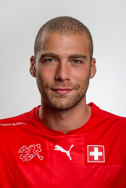 Pajtim Kasami: Note 4,5 Vorbereiter zum 1:0. Ein Lattenschuss in der 21. Minute. Wir bleiben dabei: Nach Shaqiri der offensiv stärkste Mittelfeldspieler der Schweiz.