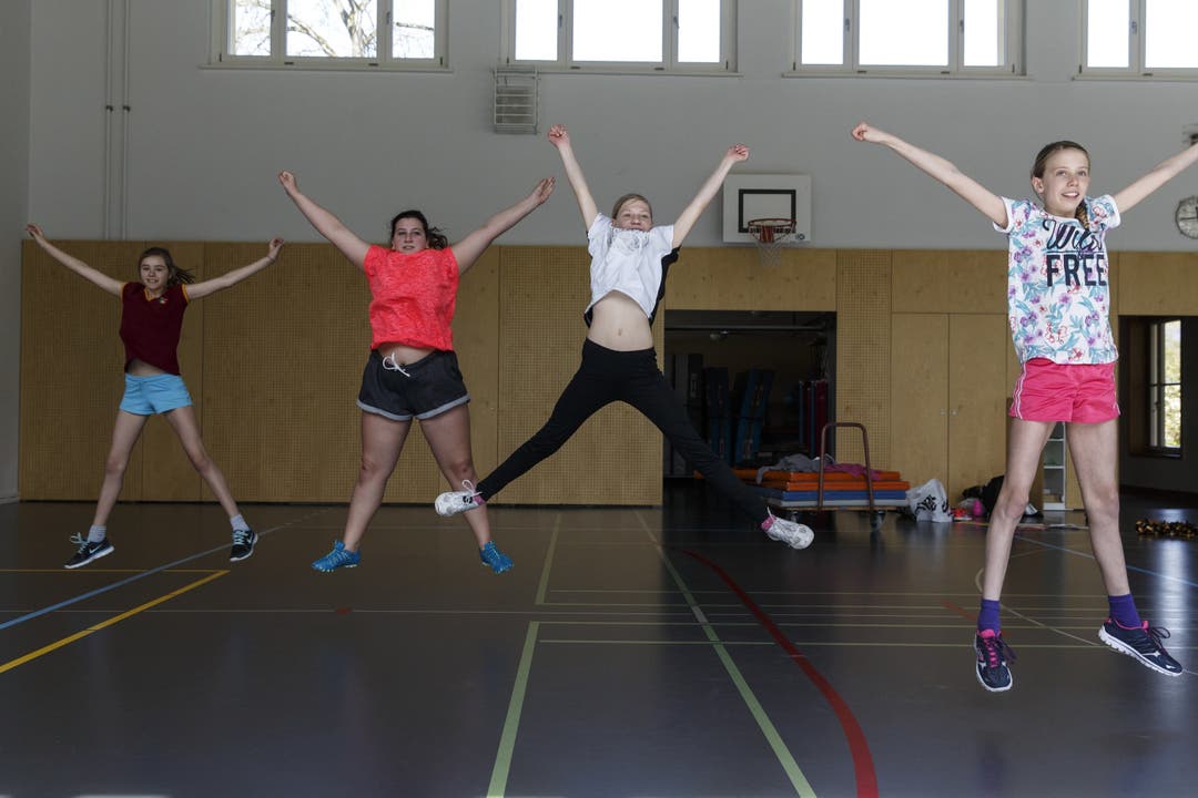 Workshop Cheerleading, begleitet von Flavia Schranz