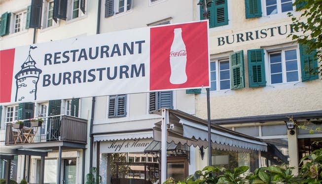 Das Restaurant Burristurm (mit einem Logo, das mit dem historischen Burristurm nur wenig Ähnlichkeit zeigt) hat seine Pforten geschlossen.