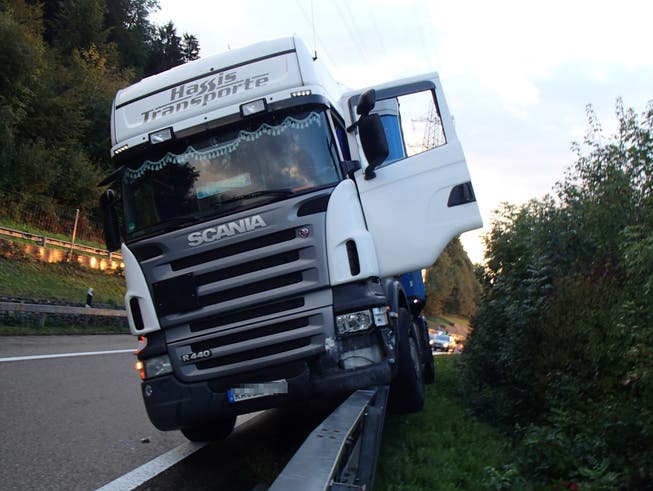 Betrunkener Chauffeur verursacht Unfall auf A3 bei Rheinfelden