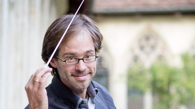 Dirigent Alexandre Clerc im Klosterhof Wettingen. (Sandra Ardizzone)