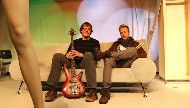 Die beiden Aescher Martin Rüegg und Fabian Flückiger sind Teil der Band The Moonling. In Zürich feiert ihr Theater heute Premiere.