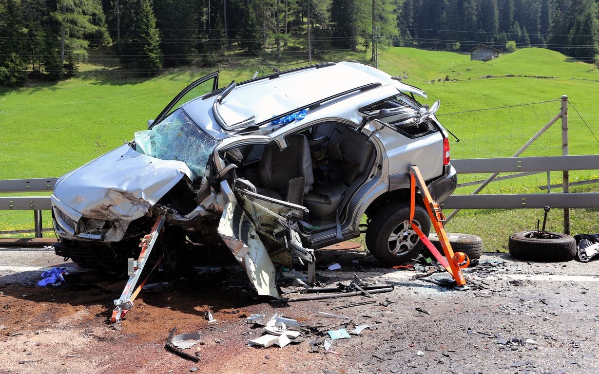 Unfall - Frontalkollision Auf A13 Fordert Drei Schwerverletzte