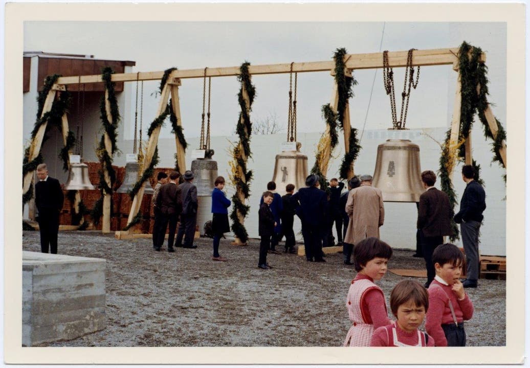 Am 28. März 1965 wurden die Glocken nach Künten gebracht.