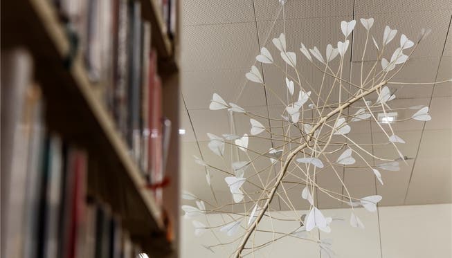 Hirtentäschel-Blüten hat Sonya Friedrich aus Japanpapier gestaltet.