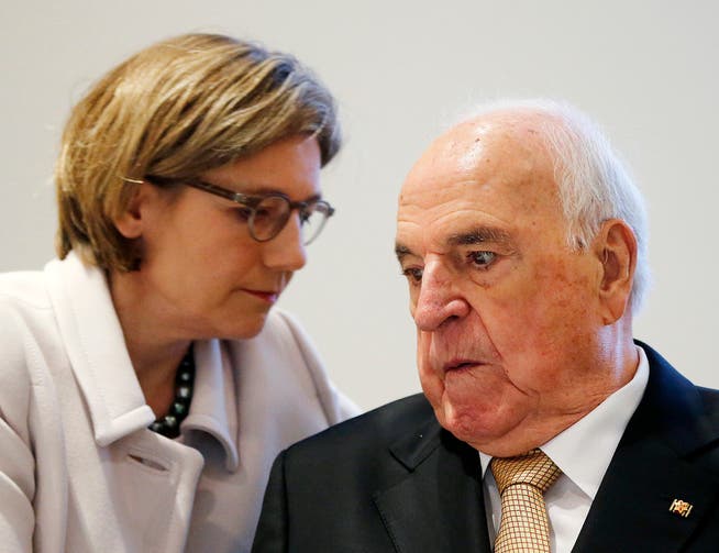 Helmut Kohl mit seiner Frau Maike. (Archiv)