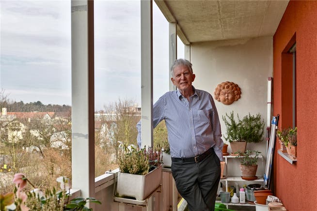 Werner Madörin ist derzeit gesundheitsbedingt eher auf seiner Terrasse in Aesch als auf den Wanderwegen anzutreffen, doch seine Spuren sind überall zu finden. MTO