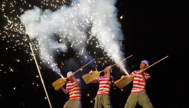 Die «Starbugs» veranstalteten ein Feuerwerk im Kurtheater.