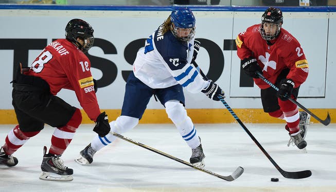 Gegen die finnische U18-Auswahl verlor die Schweiz an der diesjährigen Heim-WM den Halbfinal.