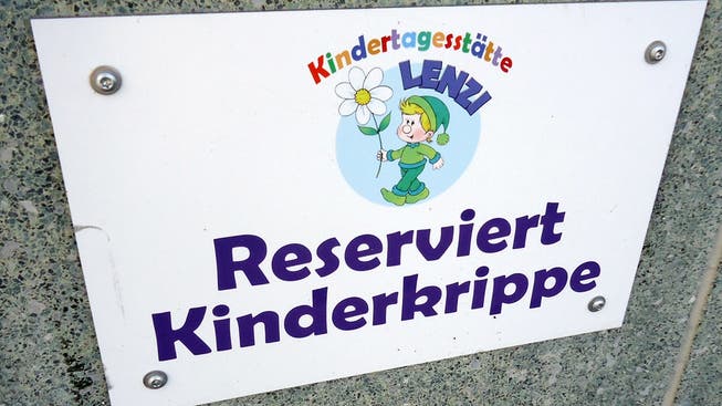 Für die Lenzburger Krippen wie hier die Kindertagesstätte Lenzi an der Hallwilstrasse 3 hat der Einwohnerrat für das nächste Jahr 100000 Franken mehr reserviert.