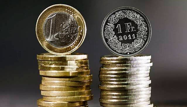 In den letzten Monaten wurde der Euro gegenüber dem Schweizer Franken immer schwächer. (Symbolbild)