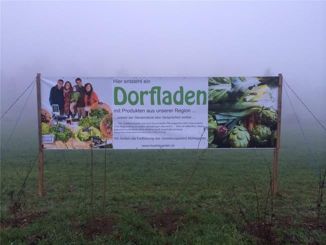 Werbung für den Mühlegarten: Das Transparent musste wegen fehlendem Baugesuch wieder entfernt werden.