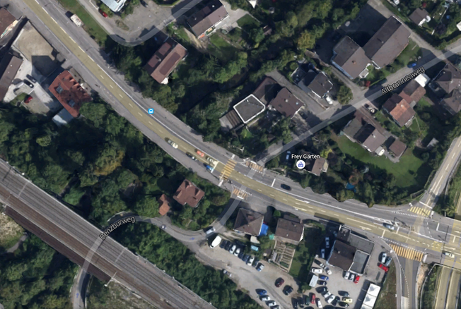 Der Unfall ereignete sich bei der Kreuzung Altbrunnenweg/Kasernenstrasse.