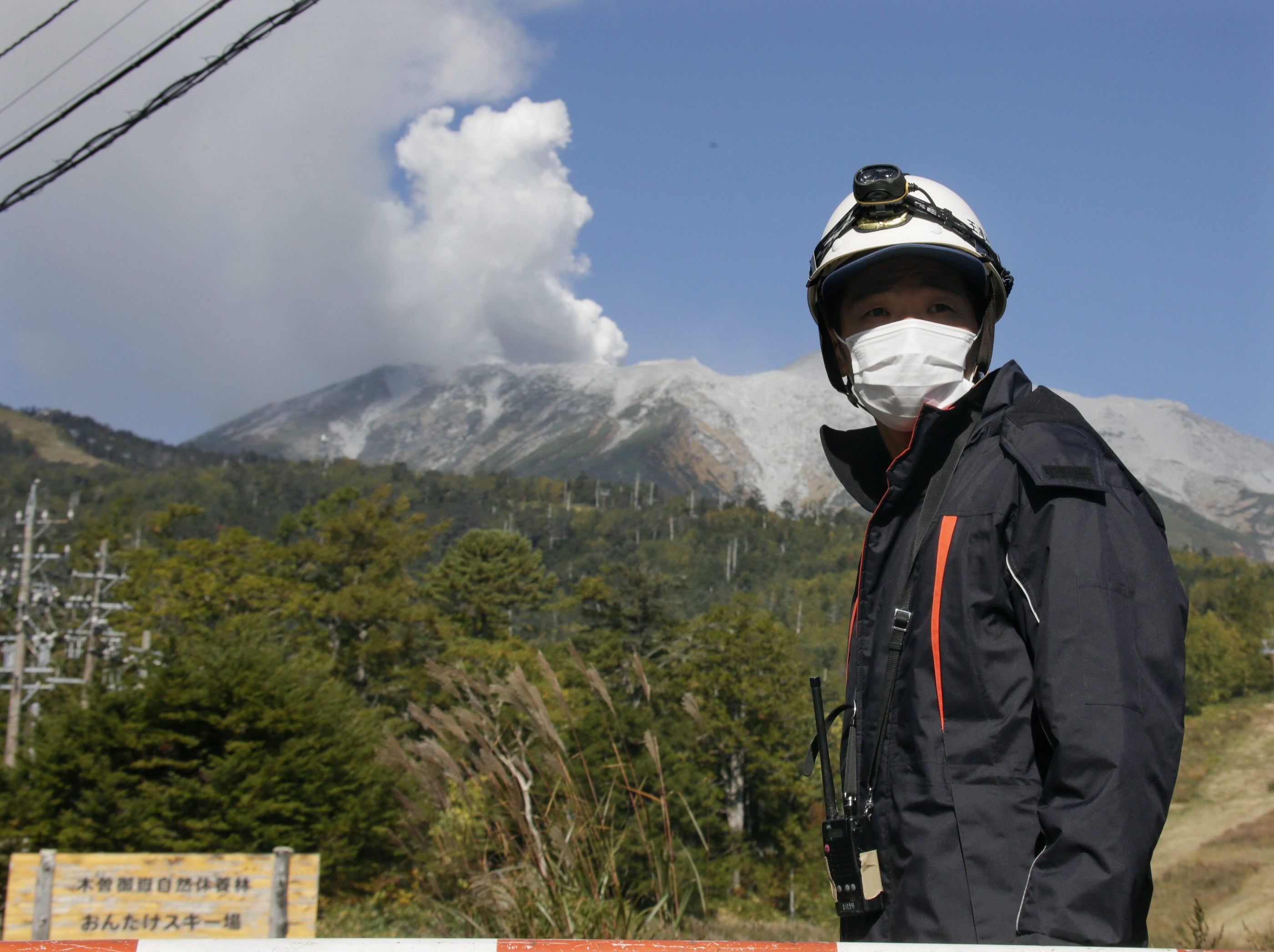 Bildstrecke - Dutzende Tote Nach Vulkanausbruch In Japan