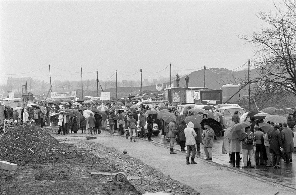 Besetzung des AKW-Geländes in Kaiseraugst am 1. April 1975