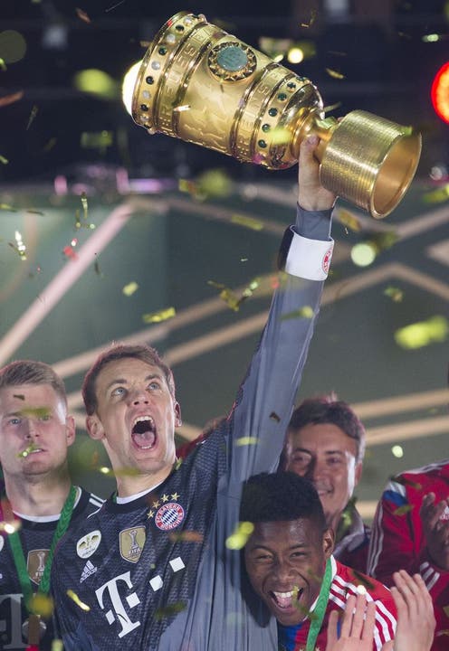 Eines der grossen Highlights des letzten Jahres. Neuer gewinnt mit Bayern München den Deutschen Cup.