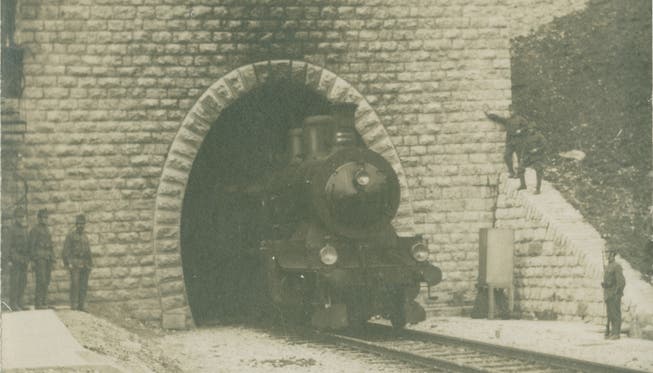Während des Ersten Weltkrieges wurde das Tunnelportal von Militärpersonal bewacht. (Archiv)