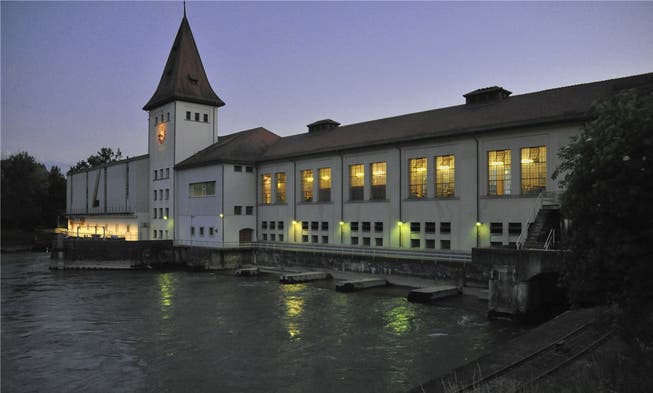 Der Solothurner Regierungsrat beantragt dem Kantonsrat die Erneuerung der Konzession zugunsten der IBAarau Kraftwerke AG für den Betrieb des Kraftwerks Aarau.