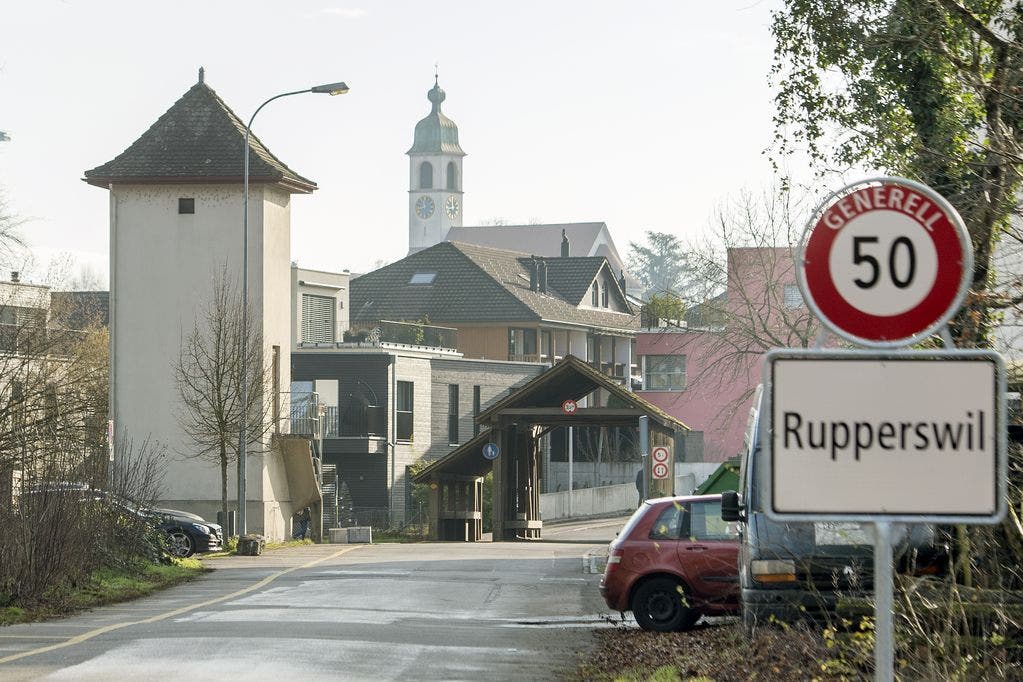 Blick auf das Dorfzentrum von Rupperswil.