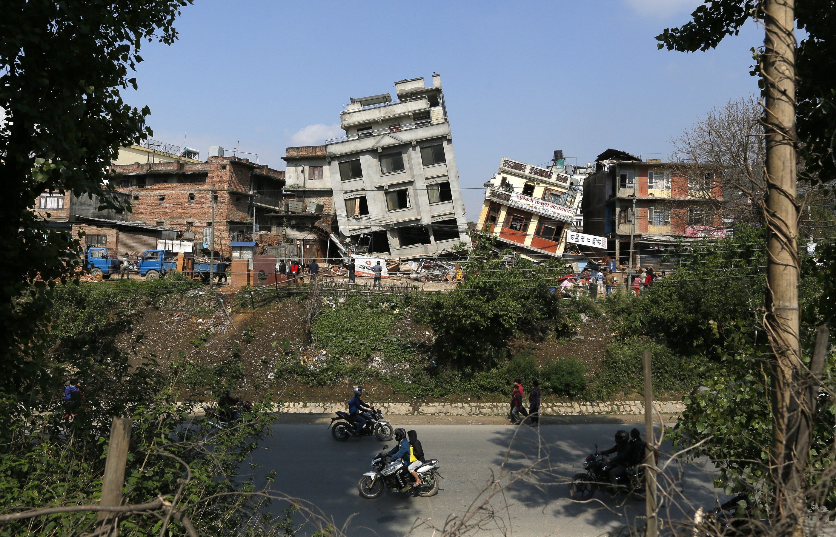 Bildstrecke - Mehr Als 5500 Todesopfer Forderte Das Erdbeben In Nepal