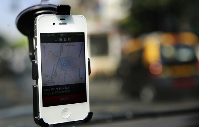 Uber - Der revolutionierte Fahrdienst, der nun in Zürich aktiv ist, ködert die Fahrer mit neuem Bonussystem.