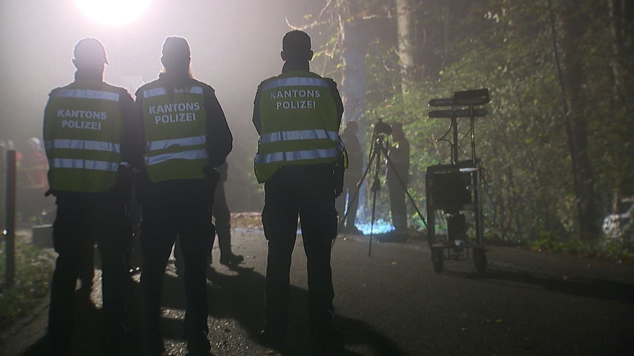 Bei einem Selbstunfall in Rheinfelden kommen fünf Menschen ums Leben