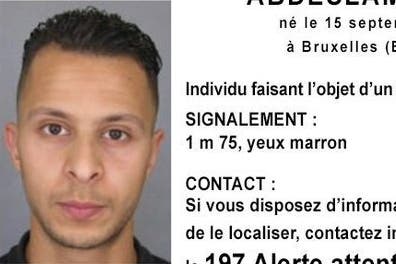 Ist er der achte Attentäter? Die französische Polizei veröffentlichte dieses Fahndungsbild.