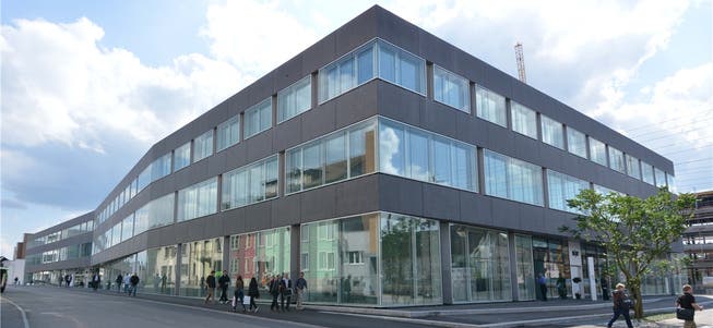 Der Campus der Fachhochschule Nordwestschweiz (FHNW) in Olten. Das Gebäude wurde letztes Jahr eingeweiht. (Archiv)
