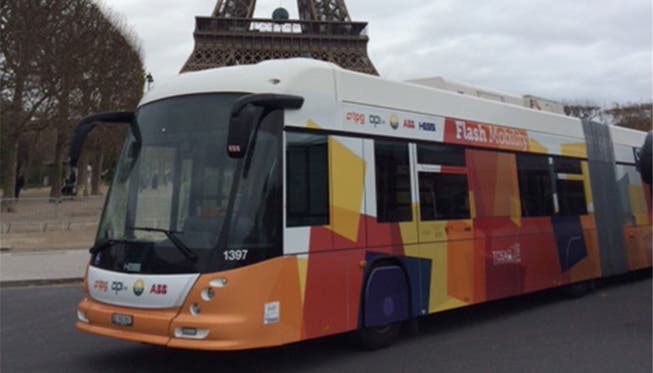 Dieser Prototyp des Hess-Busses «Tosa» wurde in Paris an einer Ausstellung im Rahmen der Klimakonferenz vorgestellt.