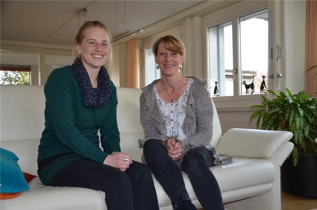 Katja Bolt (l.) und Susanne Hanusch können im Heimgarten die Bewohnerinnen individuell betreuen. Janine Müller