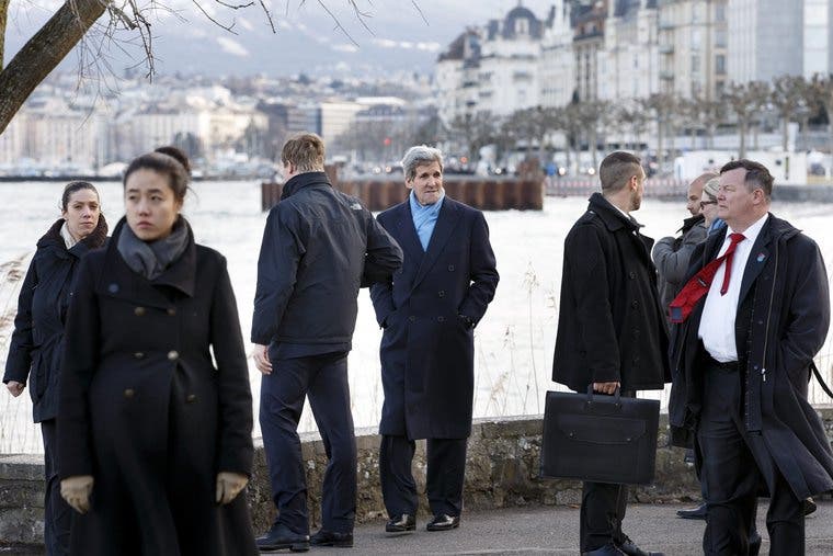 John Kerry am Genfersee mit Bodyguards