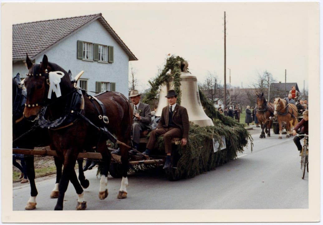 Der feierliche Umzug mit Ross und Wagen, 1965.