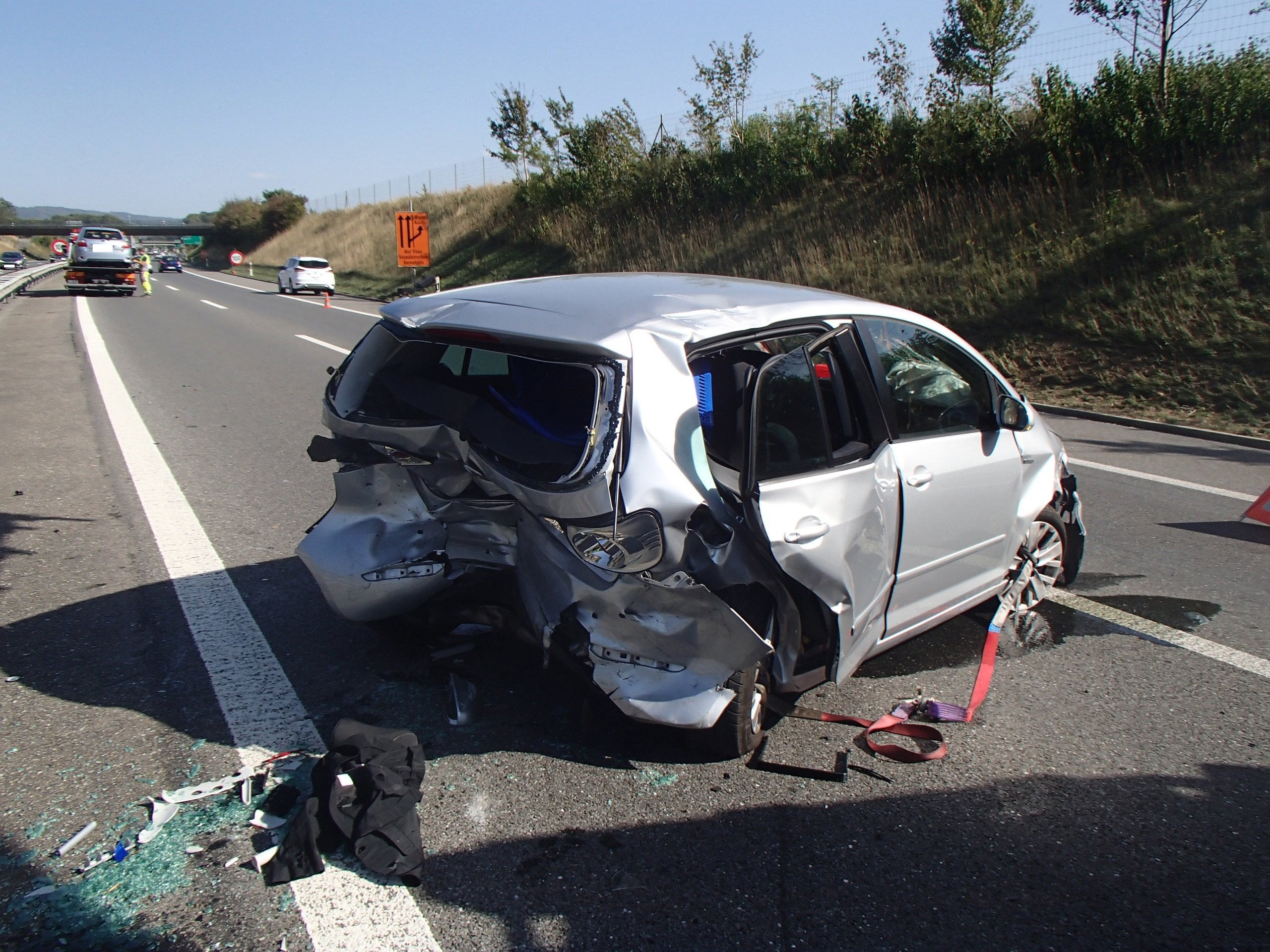 Bildstrecke - Auffahrunfall Auf Der A3 Bei Mülligen