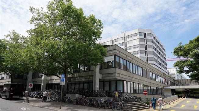 Das Universitätsspital Basel ist solide aufgestellt, die gemeinsame Spitalgruppe mit dem Kantonsspital Baselland kann kommen.