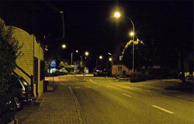 Die Strassenlampen in Recherswil sollen künftig etwas weniger hell leuchten. Ausserdem sollen sie von 1 bis 5 Uhr nachts vollkommen abgestellt werden.