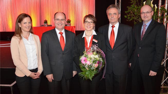 V.l.: Gabriela Grob (neu im VR), Frank Mackuth (BL-Vorsitzender), Pia Wegmüller (Rücktritt aus VR), Peter Dietschi (VR-Präsident), Martin Aeschlimann (neu im VR).