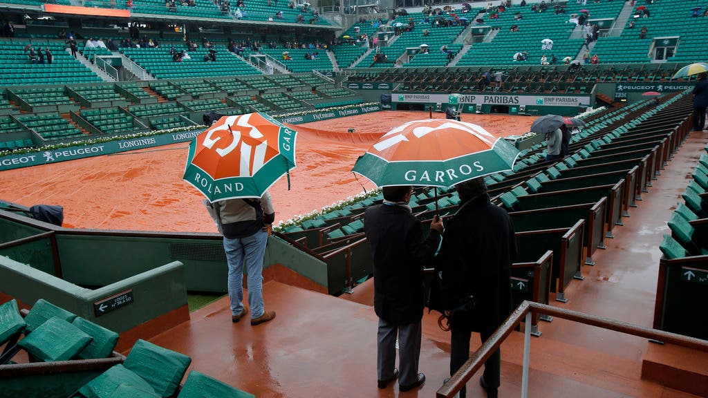 Das Regenwetter in Paris macht dem French Open einen gewaltigen Strich durch die Rechnung.