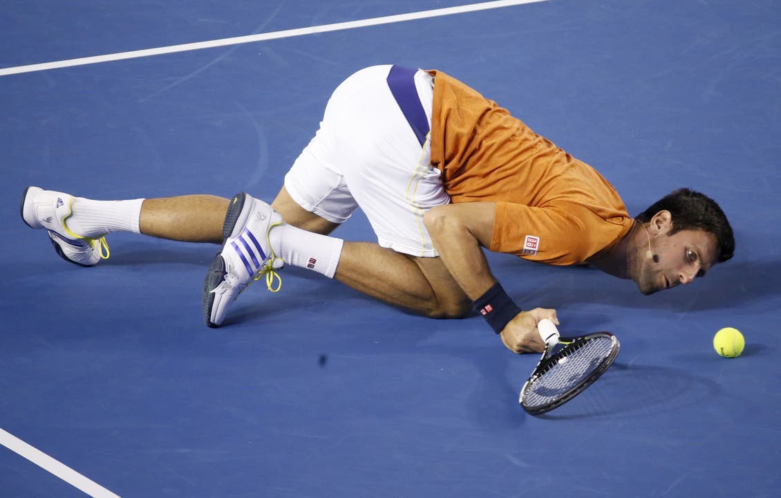 Seltenes Bild: Novak Djokovic am Boden