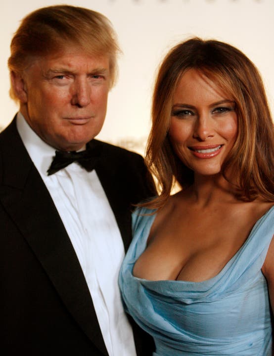 Glamour-Paar: Donald Trump mit seiner dritten Ehefrau Melania Donald und Melania Trump anlässlich der Golden Globe Awards 2007. Mit dem slovenischen Model Melania Knauss ist Trump seit 2005 verheiratet. 2006 wurde ihr Sohn Barron William geboren.